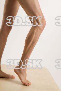 Leg flexing reference of nude Willard 0013